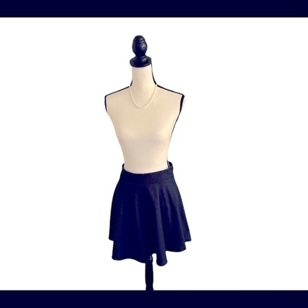 Tresics Denim Color Skirt Size M